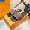 Femmes Luxury Slippers Designer Sandals Femme Broidre