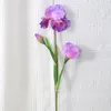 Fleurs décoratives Flores Silk Fake Flower Artificial Iris Branch Spring simulé pour la table de maison de mariage Fournitures de fête de décoration
