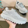 Designer Salhe Bembury Genius Series Outdoor vandringsklättring sneakers broderade nylon övre signatur fingeravtryck sömmar trailgrip korn unisex sneakers