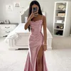 New strapless pleated and split satin formal dress European and American sexy slim fit and buttocks wrapped dress 240415