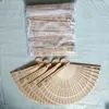 Dekorativa figurer 50st Personlig graverad trä fällbar handfläkt träfold fans anpassade bröllopsfest presentdekor Bruddusch
