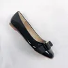 Casual schoenen Fashion Lady Gift Dames Ballet Flatsoutdoor Dubbele sandaal Luxe Designer Slide Top Kwaliteit Echte lederen Sandale Bow Dance Shoe