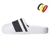 Designer glider män kvinnor tofflor gummi kön neutral toffel svart vit röd grön vit sommar strand sandaler platt utomhus sport casual mode varumärke sandal