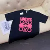 Kvinnor T -shirt Sommaren Kort ärm Designer Crop Top Tshirts broderi Tryckt toppar Casual Womans Outdoor Crew Neck kläder R55