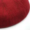 Berets 2019 Summer Beret Hats For Women Flat Cap Knit 100% Cotton Hats Lady Girl Berets Hat Bone Female Tocas Painter Hat sun cap d240417