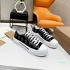 2024 Sneaker Striakers Stripled Platform Trainer Womens Shoe in pelle INCORMAZIONI SULLA