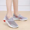 Casual Shoes Summer Sneakers Women Mesh Soft Loafers Bottom Walking Mom Light Bekväm skor Flat