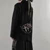 Бережки уникальный готический стиль женский женский 2024 Cross Dark Spicy Girl Heart в форме сумки Персонализированное заклепки панк плечо