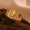Pierścienie klastrowe pionowy pasek mikro inkruston dekoracja pierścienia 18 -karatowego złocone dla kobiet 316L Akcesoria ze stali nierdzewnej