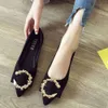 Buty dla kobiety 2023 Diamond Damskie Letnie obuwie Rhinestone Flat Pink Flats Spiczaste palce z kryształami Spring Y2K Discount E