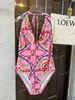 Classic Woman V Neck One One One Wear Designer Swimsuit Printed Floral Summer Beach Suits for Women Bikinis عاريات الملابس العلامة