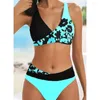 Kvinnors badkläder Cross Contrast Color Bikini Women 2024 Summer V-Neck 2-Piece Swimsuit Flower Print Beach Backless Bathing Suit Y242