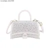 Bright Diamond Bag Womens 2024 Nouveau sablier à corps à épaule complète simple et à la mode