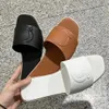 Domande da donna Scarpe da spiaggia Mule Slide sandalo lussuoso tacco piatto estate designer slipper moafers Fashion sandale walk cupli cursore fondo all'aperto