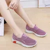 Casual Shoes Summer Sneakers Women Mesh Soft Loafers Bottom Walking Mom Light Bekväm skor Flat