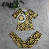 Women's sportswear, elastic waistband fashion luxury brand 2-piece set, branded sportswear Q6149