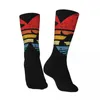 Chaussettes masculines chaussettes folles drôles pour hommes dockshund rétro coucher de soleil daschund hip hop vintage de saucisse chien motif sans couture