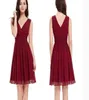 2022 Burgundy Short Bridesmaid Dresses Country v Neck Ruched Chiffon Maid of Honor Prom Party Party Party بالإضافة إلى حجم مخصص مصنوع بموجب 504047217