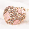 Keychains koreansk stil utsökta smycken kristallhjärtaformad rosblomma nyckelring bil nyckelpåse hänge kvinnor flicka present Keyring Trinket