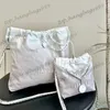 Gradient matelassé classique pour femmes 22mini Sac Shopping Sacs Shopping Moyenne Laquered White Letter Coin Charm Round Starp Crossbody Handsbags 17x19cm 35x35cm