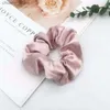 نطاقات مطاط الشعر 1pc نساء حرير scrunchie مرنة الشعر متعدد الألوان للنساء ألوان الصلبة ساتان الحصان الحامل ملحقات الشعر y240417