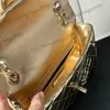 24c Luksusowa marka Metalowe kolory Patent skórzane różowe złote torebki na ramię Mini CF z gwiazdorską sakierem monety Crossbody Classic Mini Flap Quild torebka 20 cm