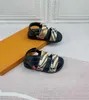 Kids Sandalen Hoogwaardige Girl Slippers Multicolor Stripe Child Casual Shoes Children's Size 26-35