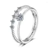 Rings de cluster Luxury Platinum PT950 Feminino 10 pontos Moissanite Ring de oito pinos de diamante de diamante Jóias finas do tipo de presente