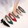 Scarpe eleganti Donne Donne alla moda grandi tacco alto 2024 primavera e autunno bellissimo sudore traspirante che assorbente comodo superficiale