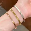 Utsökta design män och kvinna för armband online försäljning armband kvinnor avancerat sensoriskt element silver med trevligt armband