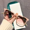 Lunettes de soleil Fashion's Fashion Retro UV400 Unisexe Square Frame Cat Eye Goggle Shades lunettes Gradient Couleur Sun Glasse