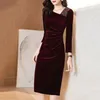 Casual Dresses Rhinestone Shoulder Dress Shimmering Mante Elegant Fall-Winter Midi med långa ärmar smickrande smal passform