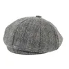 BERETS NYHETSBODE HAT 60% WOOL MEN BERETS GRÅ HERRINGBONE FLAT CAPS VÄRLIGA BRITISKA MINTER HAT Hösten Vinterhattar Octagonal Cap BJM42 D240417