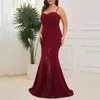 Robes décontractées robe hanche mince dame plus taille de patchwork élégante en dentelle avec design sans dos pour banquet