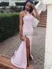 Sexig rosa sjöjungfru prom klänningar halter backless sido slits svep tåg skräddarsydd svart tjej kväll festklänningar formellt tillfälle bär 2024