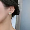 Earrings geometric whirlpool shape pearl Earrings for woman exquisite fashion jewelry party luxury accessories Earrings 230831