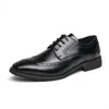 Dress Shoes 40-44 Evening Plus size heren sneakers hakken luxe elegante zwarte sport sneller tenzen beroemd
