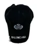 Designer Baseball Hat geborduurd Summer Fashion Ball Cap Belenciagaaaaaaaaaa Druess Center Logo geperforeerde honkbal katoenhoed zwarte hoed mediumwlctrr