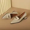 Klänningsskor stor storlek för kvinnor pekade tåpumpar äkta läder 4 cm Mid Heel Office Wedding Zapatos Mujer