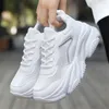 Scarpe casual 36-40 taglia 40 donne che gestiscono 2024 vulcanizzare sneaker trasparenti da donna 44 prodotti di tendenza di lusso sportivi