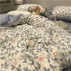 INS Pink Flowers Set di biancheria da letto Set Fashion Flance Duvet Coperchio NO FILCINGO CASSEGGIO TOGNO FULLE RAGAZZO NORDICA RAGAZZO LINO DI BEDE 240417