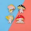 Grappige planten email pins jeugd game film film pin schattige anime films games harde glazuur pins verzamelen cartoon broche backpack hoed tas collar revers badges