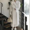 Casual Dresses Korean Chic Elegant Heavy Industry Lace Doll Neck Dress with Ruffle Edge Patchwork blossade ärmar Löst montering