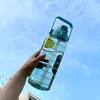 Butelki z wodą 2lplastyczną przezroczystą kubek przenośna butelka o dużej pojemności z słomką odpowiednią do treningu fitnessu sportowego na świeżym powietrzu