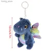 Plush Keychains 2024 Nyår av draken Söt dinosaurie Plush Toy Flying Dragon Pendant Soft Fylld docka Keychain ryggsäck Bilväska Key Ring Y240415