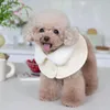 Vêtements pour chiens automne / hiver collier de fourrure pour animaux de compagnie chaude cape châle tractable vêtements en peluche chat bel manteau de Noël