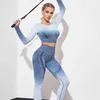 Les survêtements féminins de yoga sans couture sets sports fitnes high taille hanche relevé pantalon à manches longues