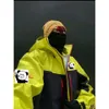 Niaojiaの屋外スキーとマウンテンクライミングライブブロードキャストのLoong Limited WindproofとWaterfroof Jacketの同じタイプの年