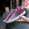 Zapatos casuales zapatos metálicos para mujeres encaje lentejuelas de zapatillas deportivas al aire libre 2024 diseñador de ocio skate de costura