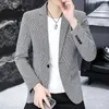 Costumes pour hommes Fashion Casual Men Blazer Cotton Slim Corée Suisse de style masculino Veste mâle Blazers Taille de vêtements